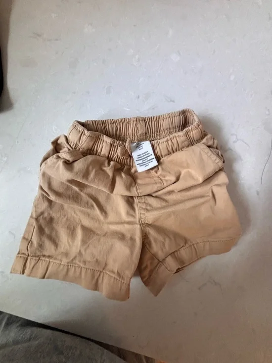 4-Piece Toddler Shorts Bundle (Size 2T) - Picture 3 of 8